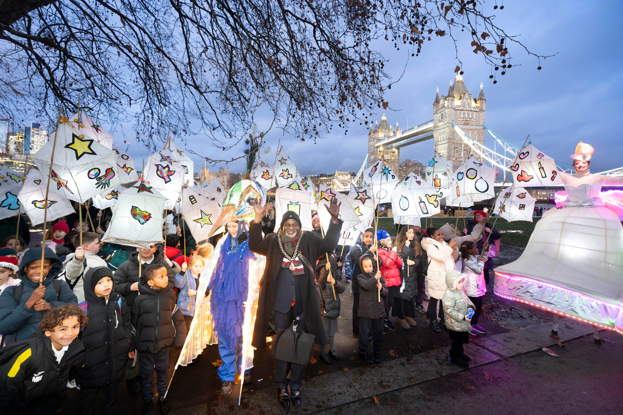 London Bridge Christmas Lantern Parade