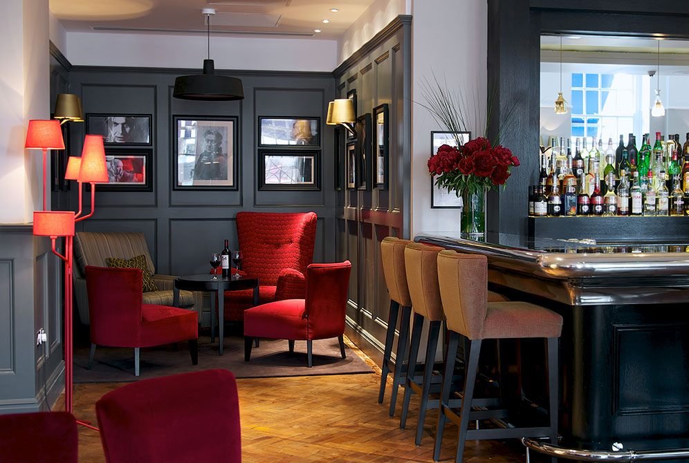 Complimentary Glass of Prosecco with Afternoon Tea at Quarter Bar & Lounge