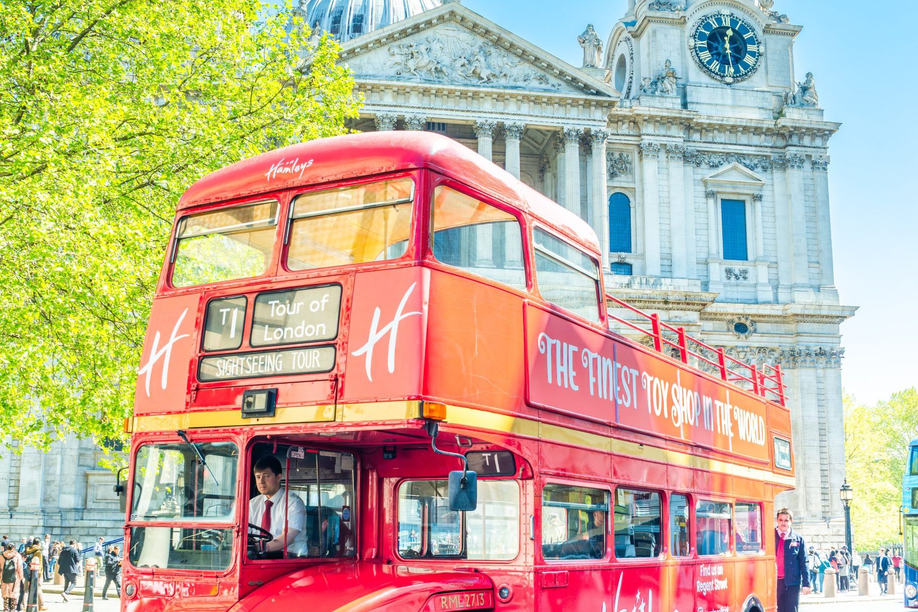Hamleys London Sightseeing Tour